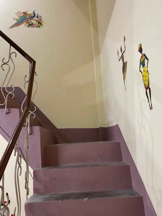 Indra Paying Guest House Varanasi Exterior foto
