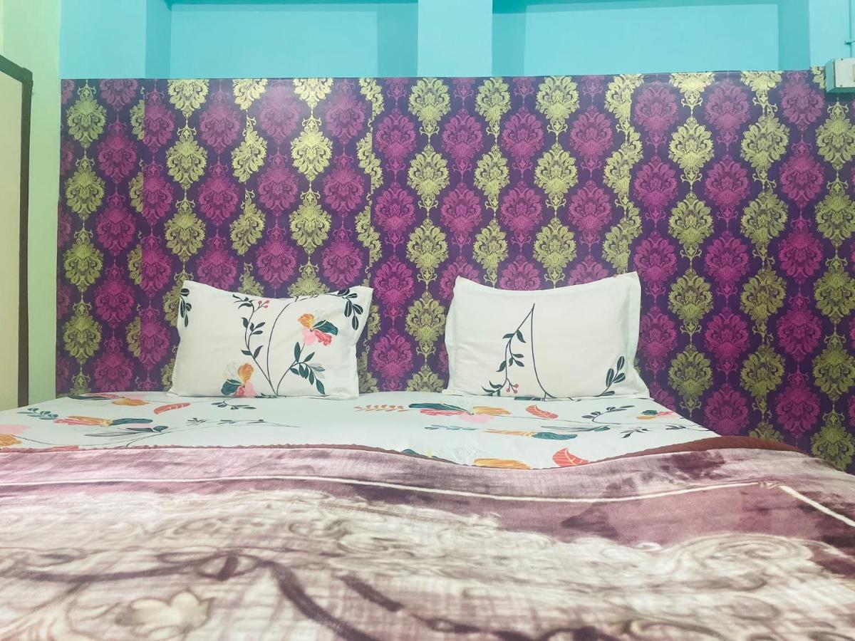 Indra Paying Guest House Varanasi Exterior foto